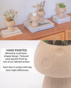 Mushroom Vase - Speckled Sand