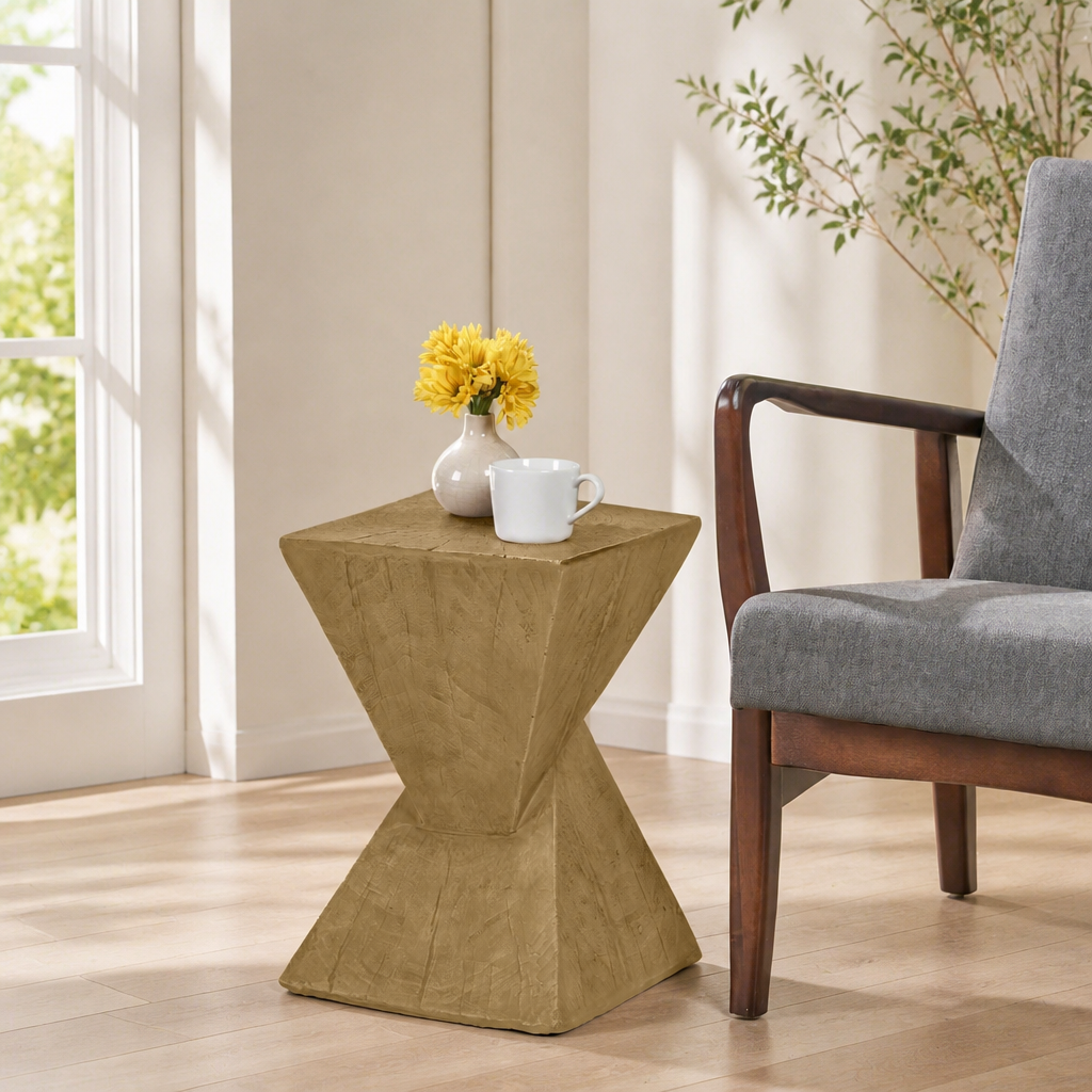 TESS Modern Side Table -Stylish End Table Compatible With Living Room, Bedroom, Or Office,Versatile Home Furniture,Light Natural Color